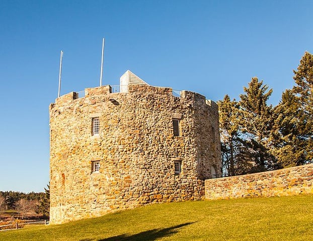 Fort_William_Henry_(31127230242)